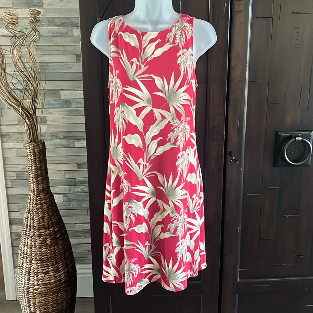 Tommy Bahama small Red Tropical Floral Sleeveless Knit Dress